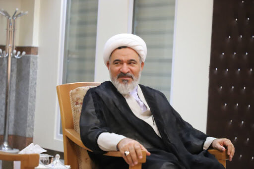 رئیس سابق حوزه های علمیه خواهران: برخی مثل مگس دنبال اشکال گرفتن هستند /در اصل اسلامیت اعضای «نهضت آزادی» تردید میشود اگر…