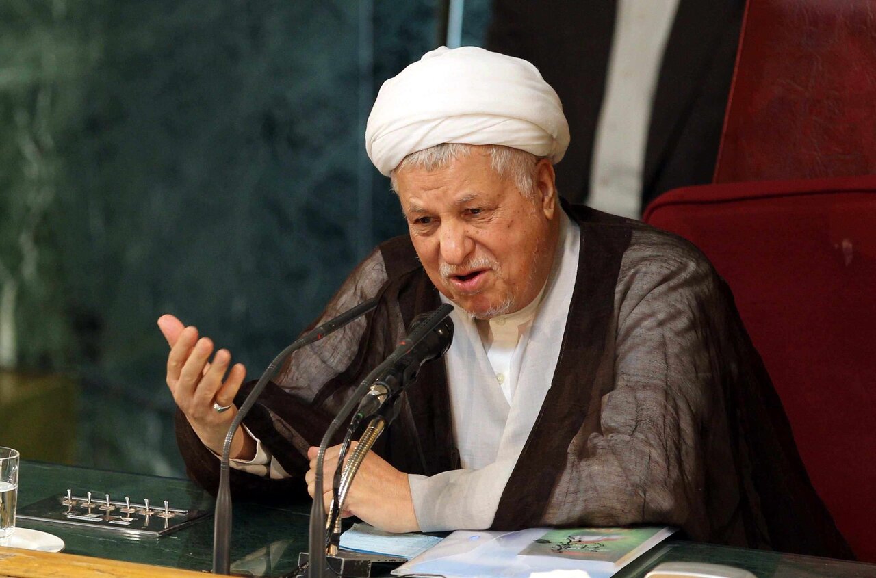 حزباللهیها از هاشمی رفسنجانی عصبانی شدند /فاطی از سفر کیش برگشته بود و از رکود جزیره گفت
