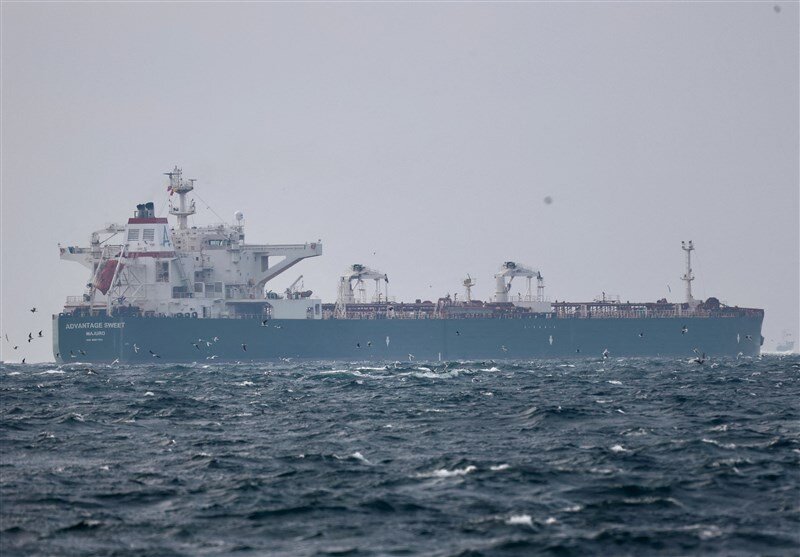 توقیف کشتی محموله نفتی آمریکا توسط ایران+ جزئیات