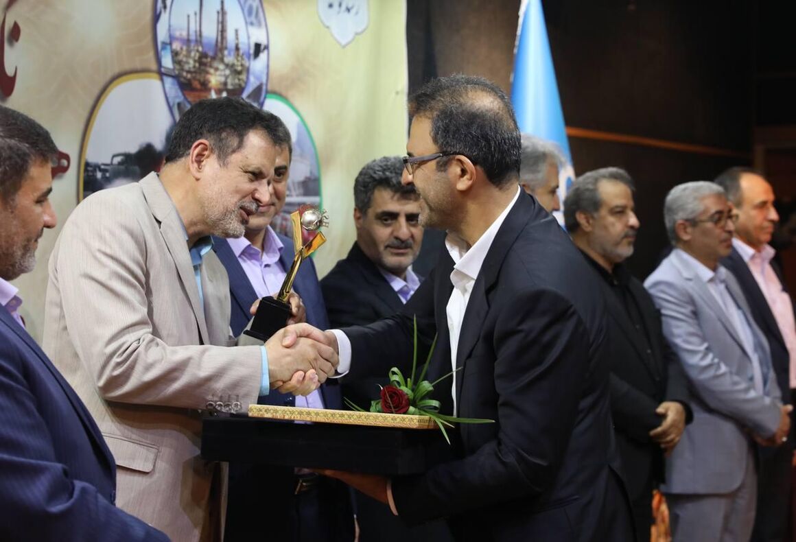 ستاره خلیجفارس برترین پالایشگاه کشور شناخته شد
