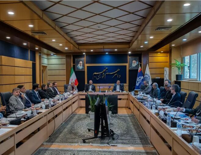 حمایت عملی شرکت ملی نفت از گسترش ارتباط صنعت و دانشگاه/ افزایش ۶۰ درصدی تولید نفت در دولت سیزدهم