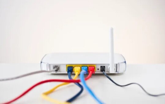 یک ترفند ارزان قیمت برای افزایش سرعت اینترنت وای فای | این روش را امتحان کنید