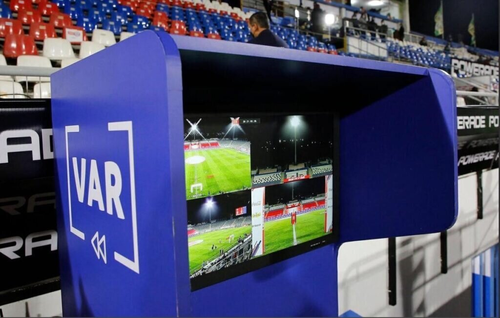 بالاخره دربی استقلال و پرسپولیس با VAR برگزار می شود؟ | ببینید