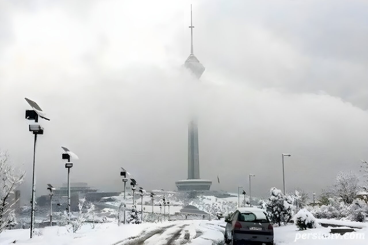 ببینید | حجم باورنکردنی برف در تهران | بارش برف یک متری در این منطقه پایتخت