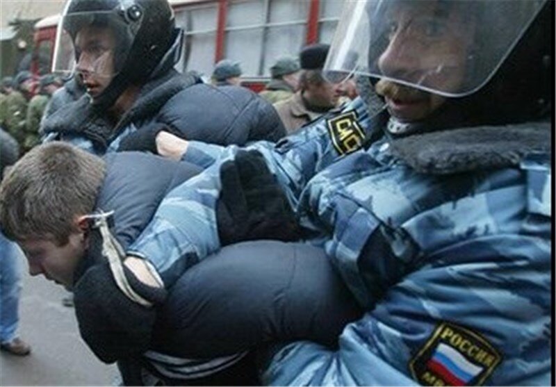  | بازجویی خیابانی از بازداشت‌شده مظنون به حمله تروریستی در روسیه