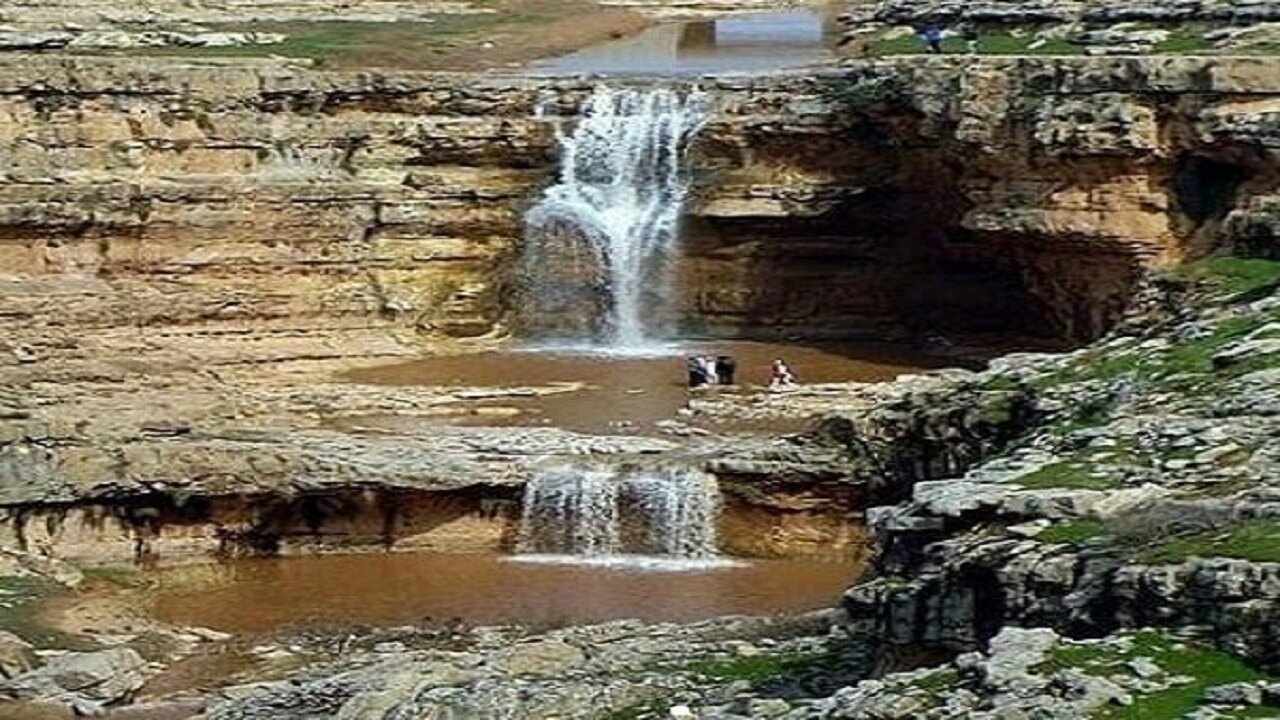  | طغیانی شدن آبشار واشیان در لرستان پس از بارندگی