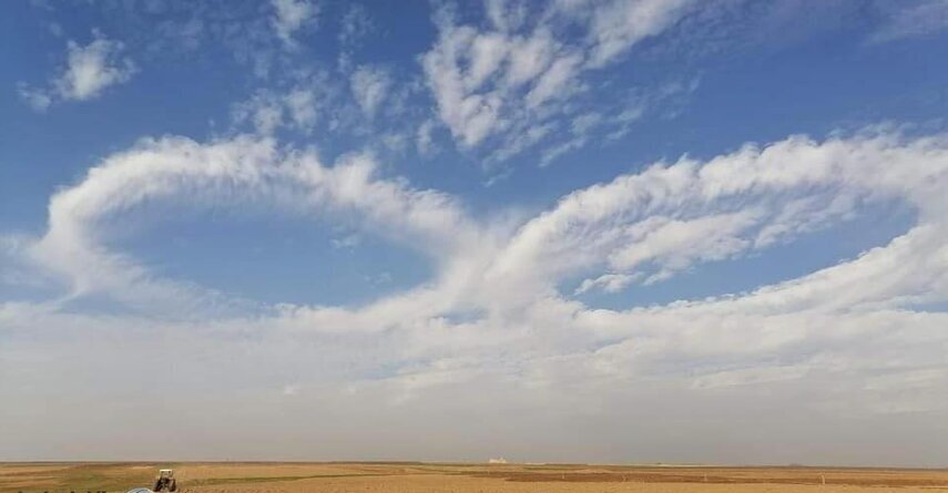 | رقص رویایی ابرها در آسمان عجبشیر