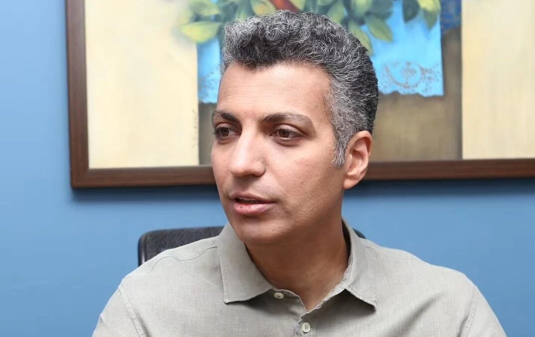 | ازدحام شدید هواداران فردوسیپور در ورودی ورزشگاه المپیک کیش