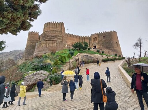 بازدید بیش از ۷۵۶ هزار مسافر نوروزی از جاذبههای لرستان