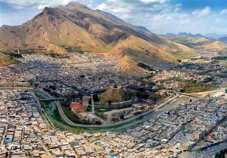 شاخصههای مورد نیاز برای یونسکو در قلعه فلکالافلاک وجود دارد