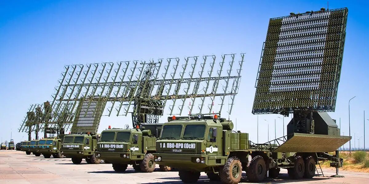 آیا رادار S-۴۰۰ میتواند رادارگریزهایی مثل F-22 و F-35 را شکار کند؟ /عکس