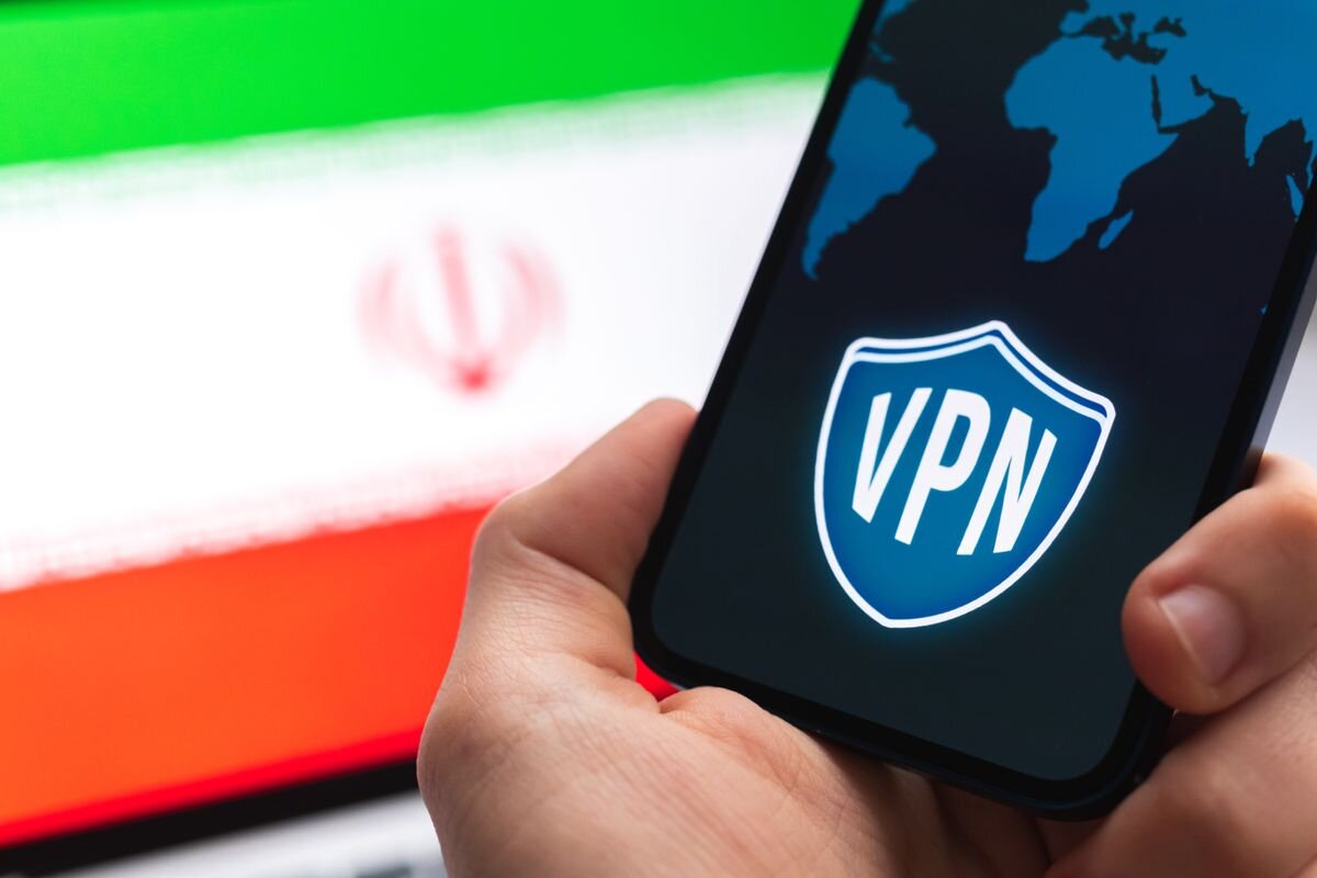 عقبنشینی دولت از موضع محدودکردن فیلترشکنها / وزیر ارتباطات: در جلسه با رییسجمهور، «رفع فیلترینگ» هم بررسی شد