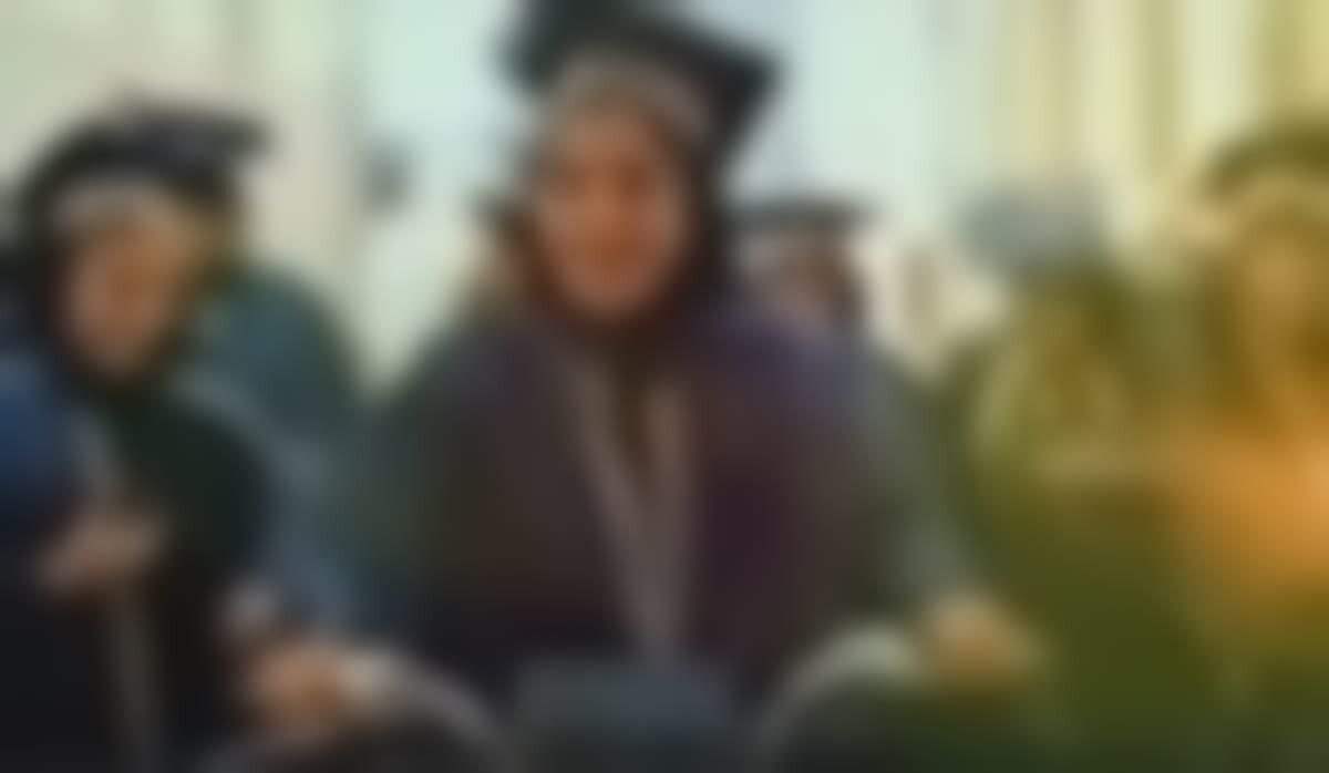 واکنش دانشکده الزهرای بوشهر به کلیپ جشن فارغالتحصیلی: پیگیری قضایی میکنیم / دانشجویی که این فیلم را تهیه کرده شناسایی شده