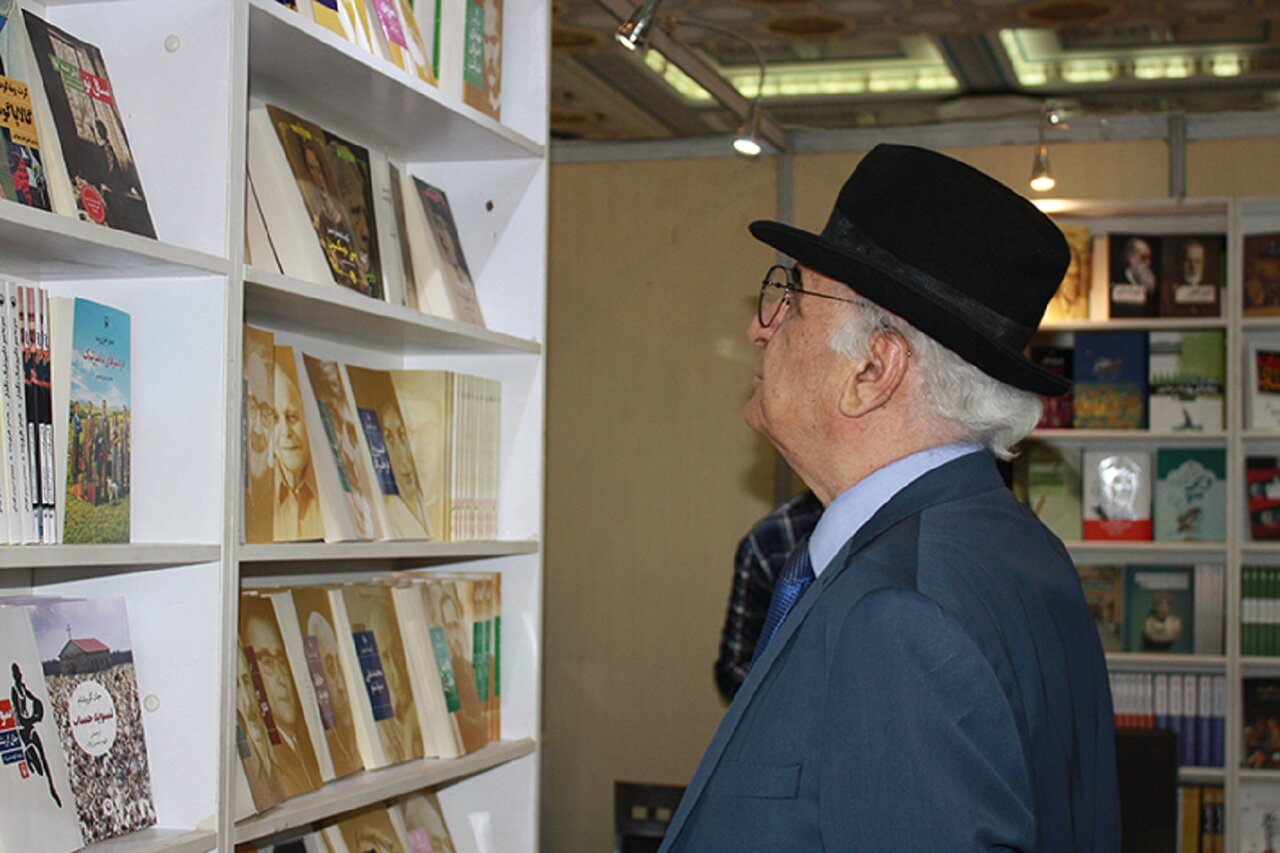 خبرنگاری که زندگی «گوگوش» را متحول و بهروز وثوقی را وارد موج نوی سینما کرد / روایتی از دوران «درخشان» روزنامهنگاری ایران
