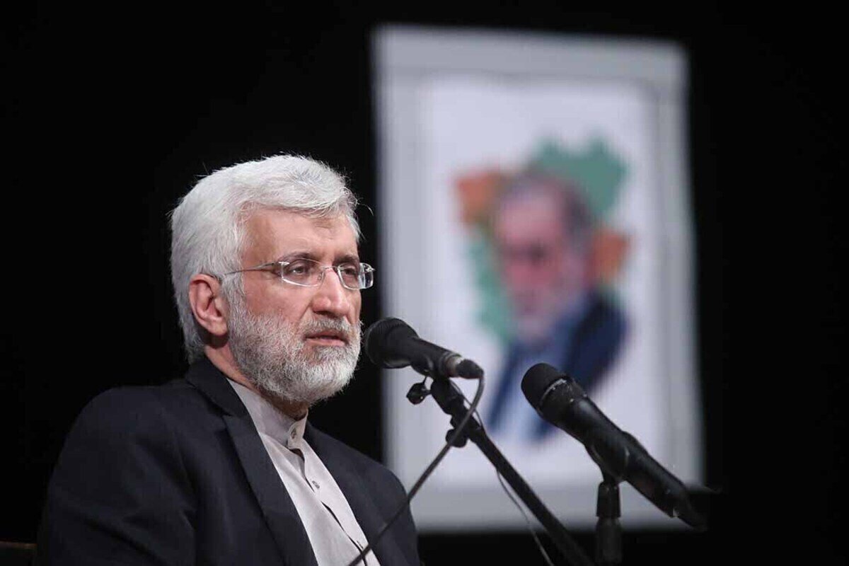 جلیلی: فروپاشی تمدن غرب سرعت گرفتهاست/ توجه داشته باشیم که نباید درگیر حاشیهها شویم