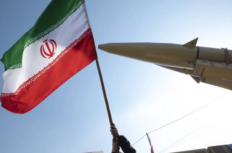 زینعلی: قدرتهای جهانی روند ایرانزدایی از منطقه را دنبال میکنند/ چارهای جز پیگیری سیاست موازنه نداریم