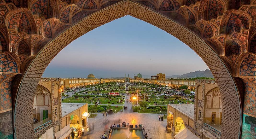 جریان زندگی در زاینده رود اصفهان | تصاویر