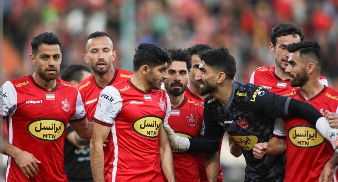 بازیکنی که شروط سنگین میگذارد باید برود | پرسپولیس بزرگ محتاج بازیکنان نیست