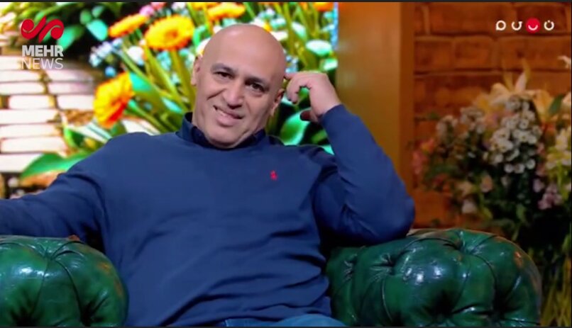 سرمربی سابق استقلال: بعد از هر دربی شیشه مغازه مرا میشکنند