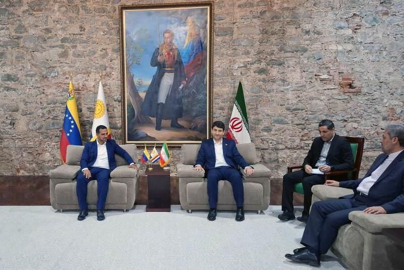 بخش خصوصی ایران در ونزوئلا کارخانه تولید فیبرنوری احداث میکند