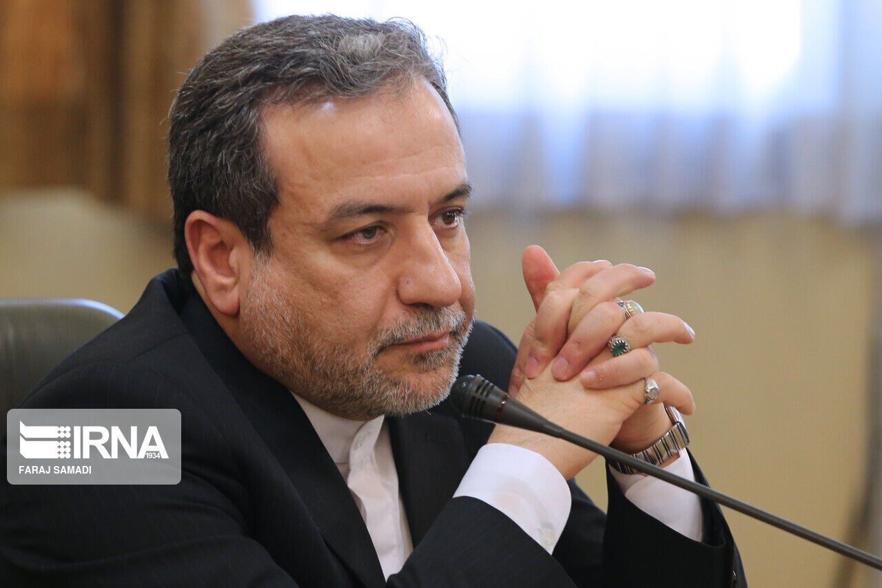 عراقچی: برای مذاکرات آمادگی داریم/شورای حکام قطعنامه دهد اقدام متقابل میکنیم