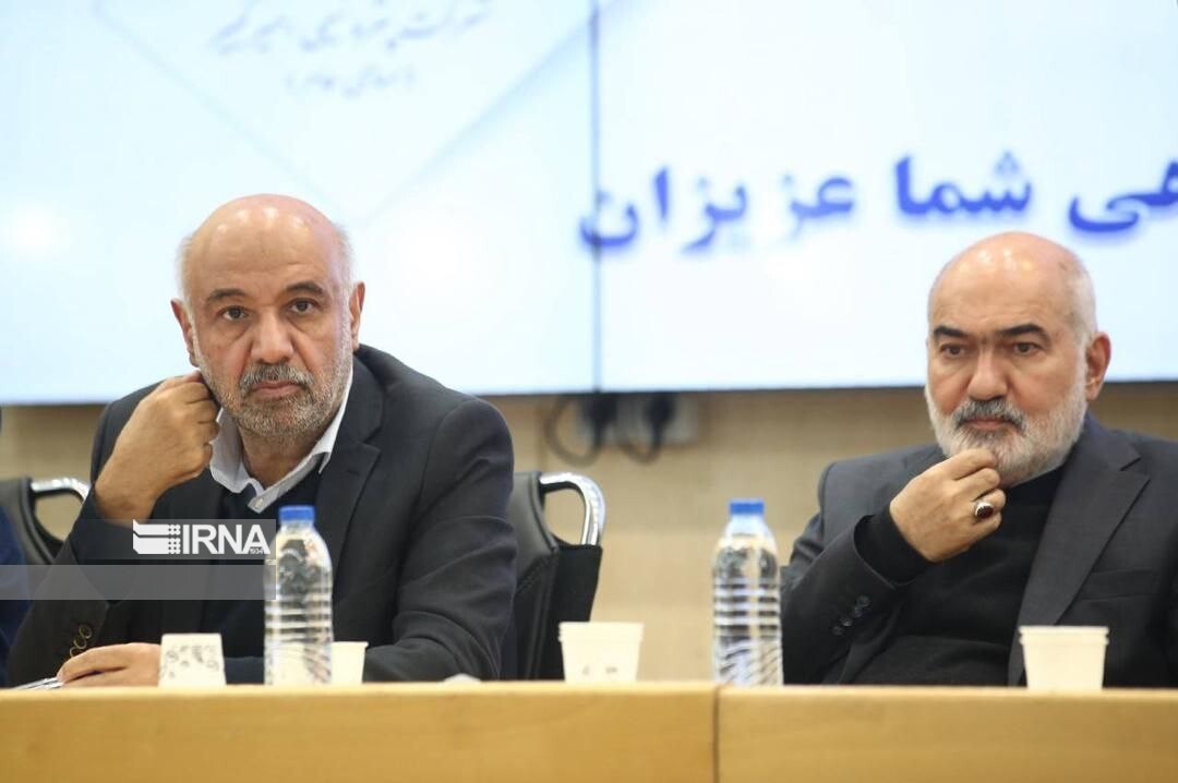 میدری: هیات مدیره شرکتهای اقتصادی تابعه وزارت کار باید بومی باشند