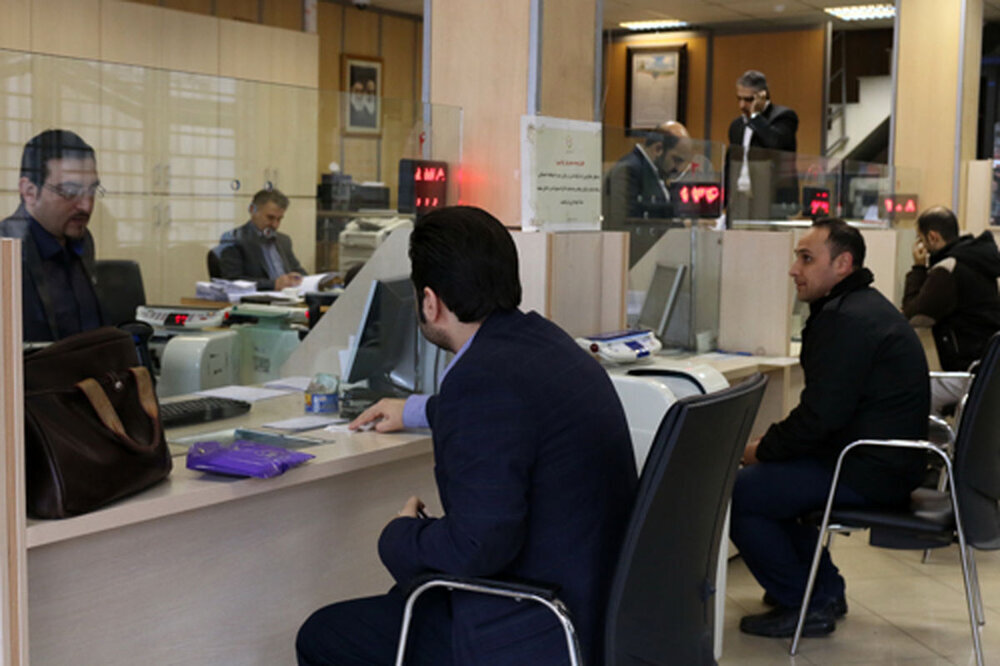 فعالیت بانکهای استان تهران بهصورت کشیک در ۴ بهمن ماه