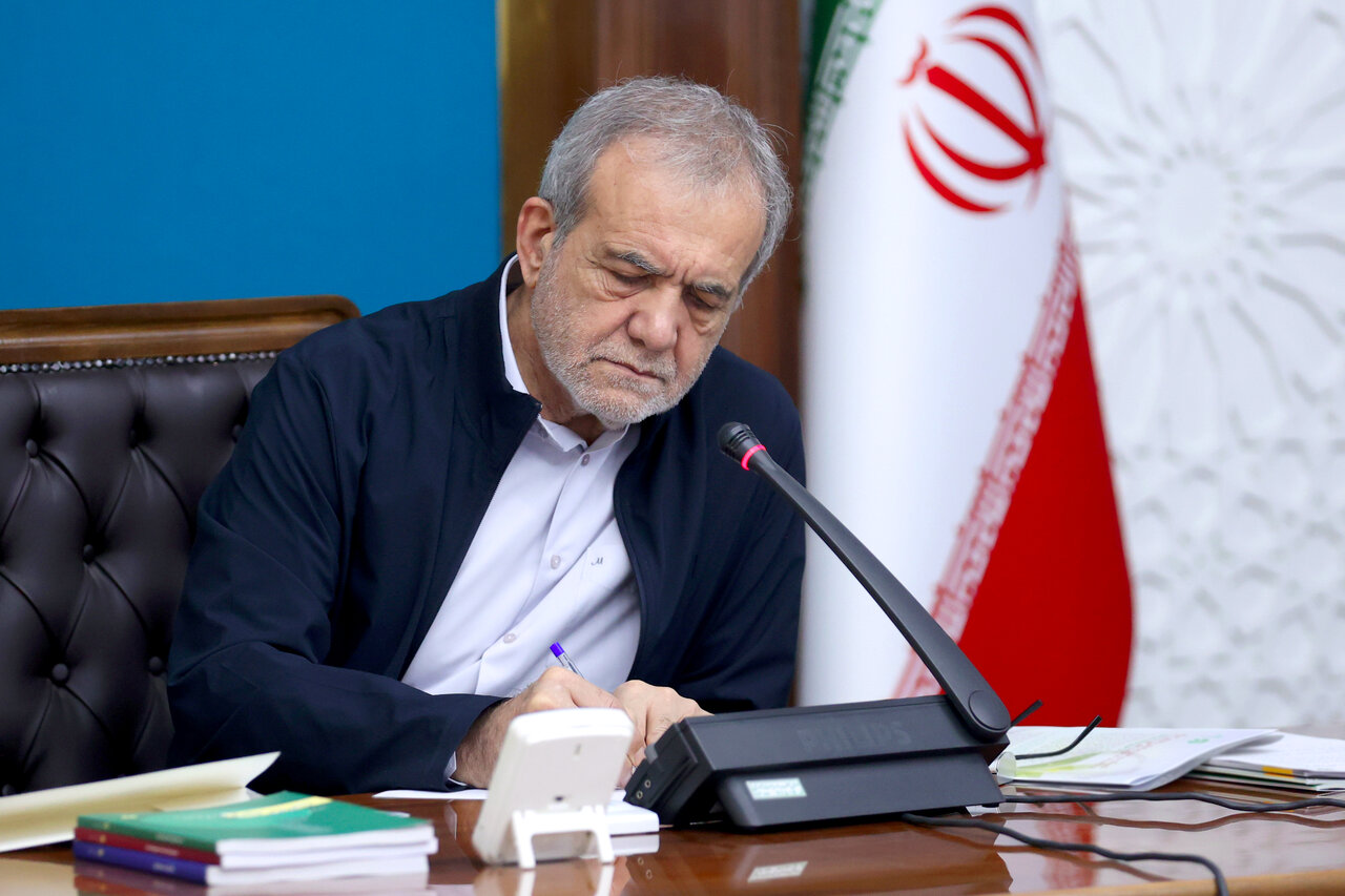  | هشدار جدی پزشکیان: هر دستگاهی نخواست همکاری کند باید عذرش را بخواهیم!