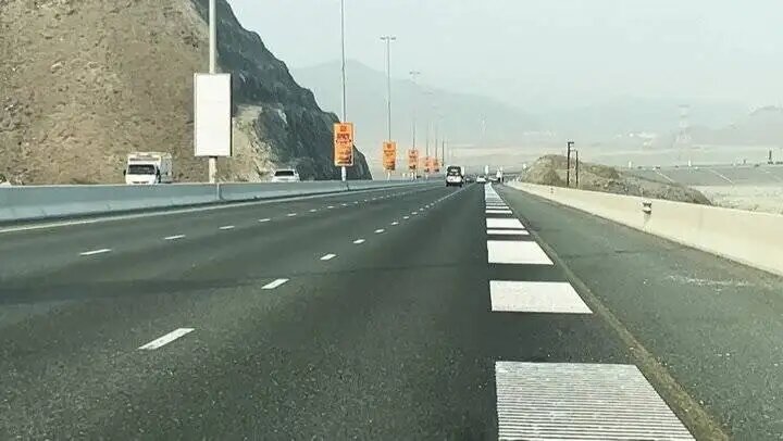 | جاده موزیکال امارات سمفونی نهم بتهوون پخش میکند