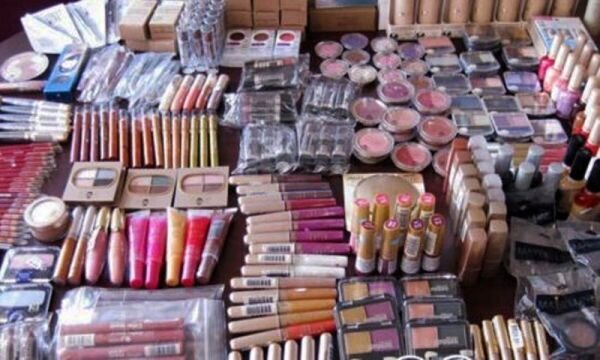 | تولید محصولات آرایشی تقلبی با برند جعلی در کارگاه زیرزمینی