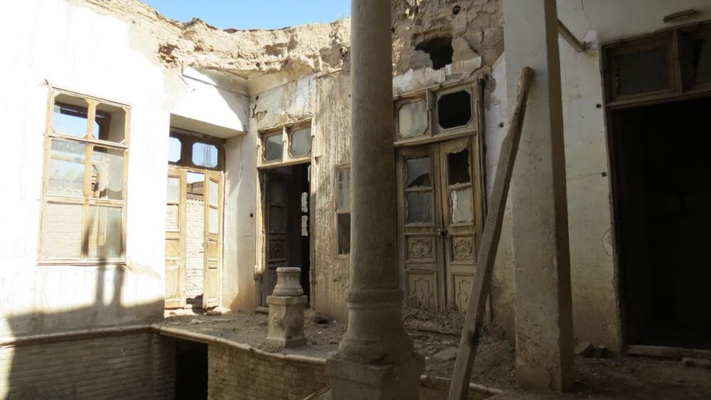 خانه رهبری؛ میراث ارزشمند معماری قم در معرض تخریب است