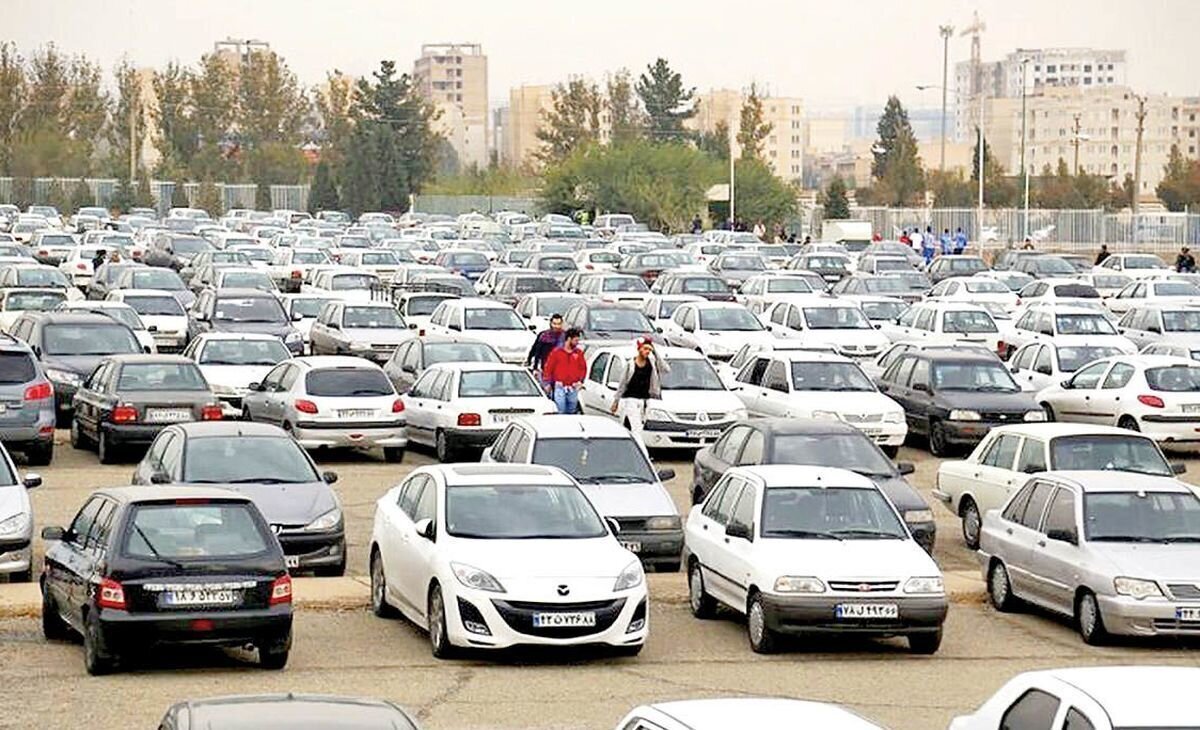 پرونده افزایش قیمت خودرو روی میز کمیسیون صنایع؛ اجازه گران فروشی نمی دهیم