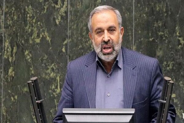 تنگه هرمز را می بندیم اگر.../دهها شیوه داریم که به چه نحوی تنگه ترمز را ناامن و مسدود کنیم