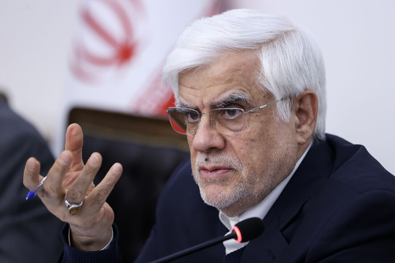 انتقاد محمدرضا عارف از برخورد سلیقهای با کنسرتها؛ این رفتارها ظلم به تمدن چند هزار ساله ایران است