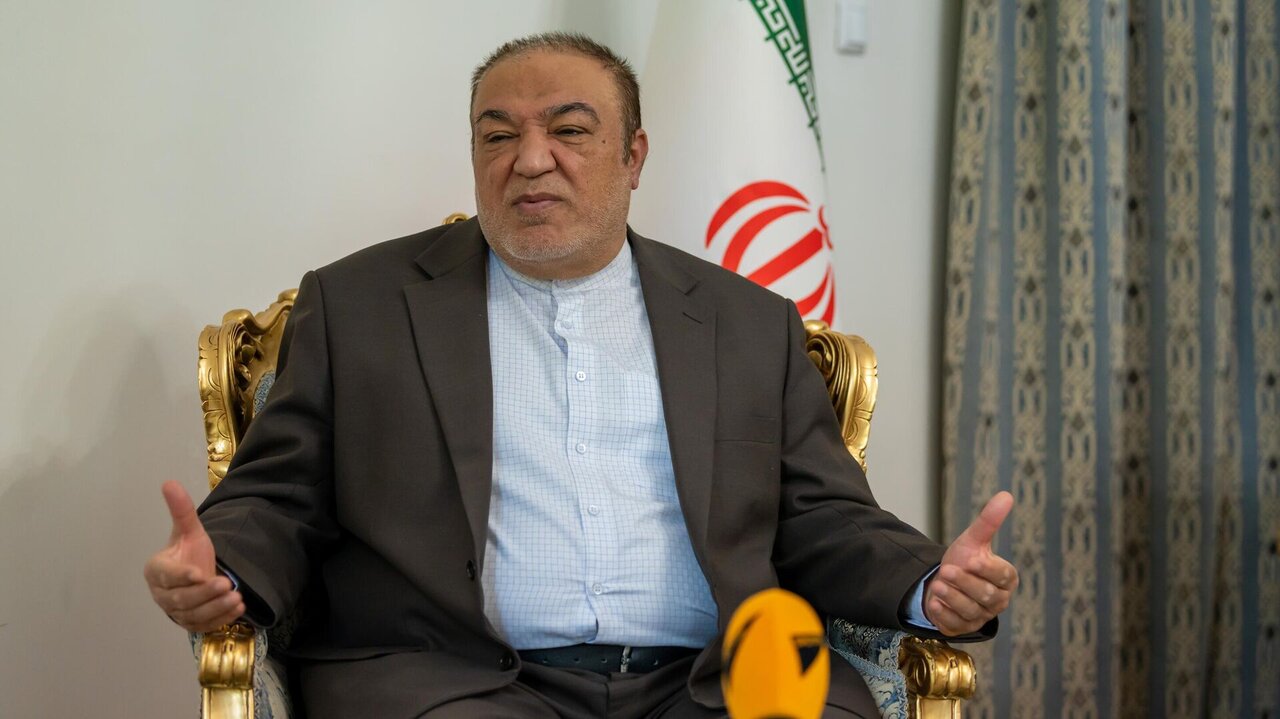 رئیسی شخصا با پوتین در مورد فلفل دلمهای مذاکره کرد/ معاون امیرعبداللهیان روایت کرد
