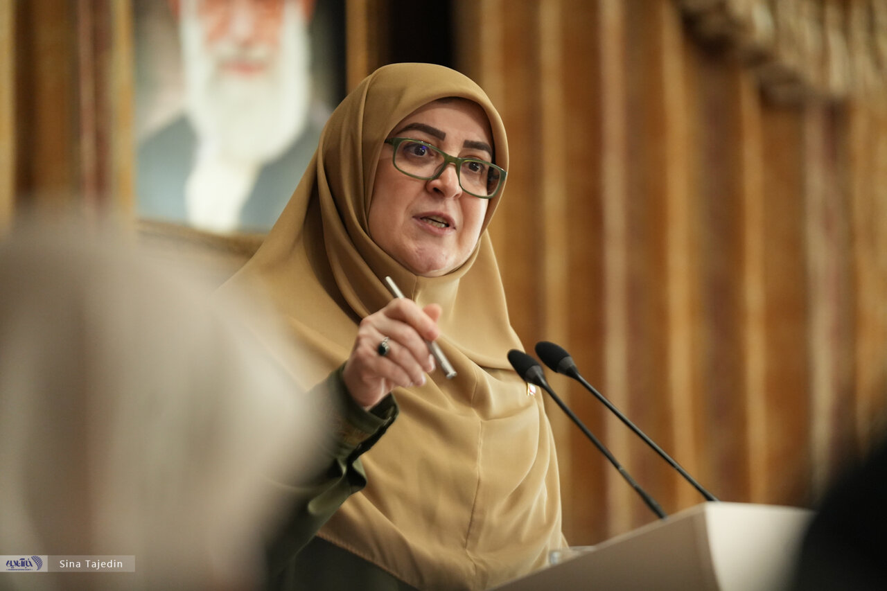 بنزین سه نرخی میشود؟/ سخنگوی دولت: سهمیه بنزین تغییر نمیکند/ تصمیم جدید برای بنزین مربوط به چه خودروهایی میشود؟