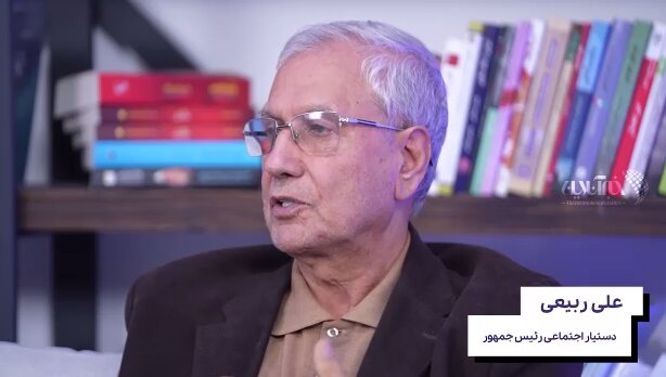 | اعتراضات ۱۴۰۱ علامت بزرگ بود؛ اینکه اگر اصلاحات نکنید، اصلاحات را به شما تحمیل میکنند