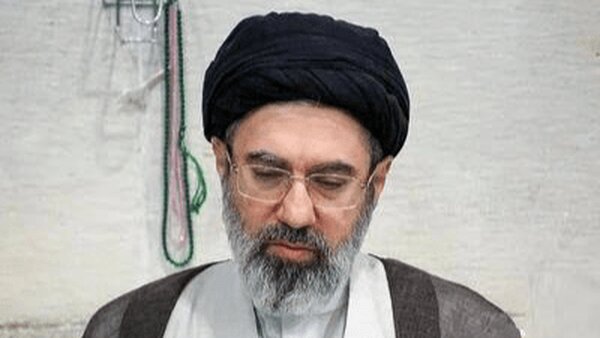 6 ویژگی رهبر جدید انقلاب / او می تواند یک ایران جدید بسازد