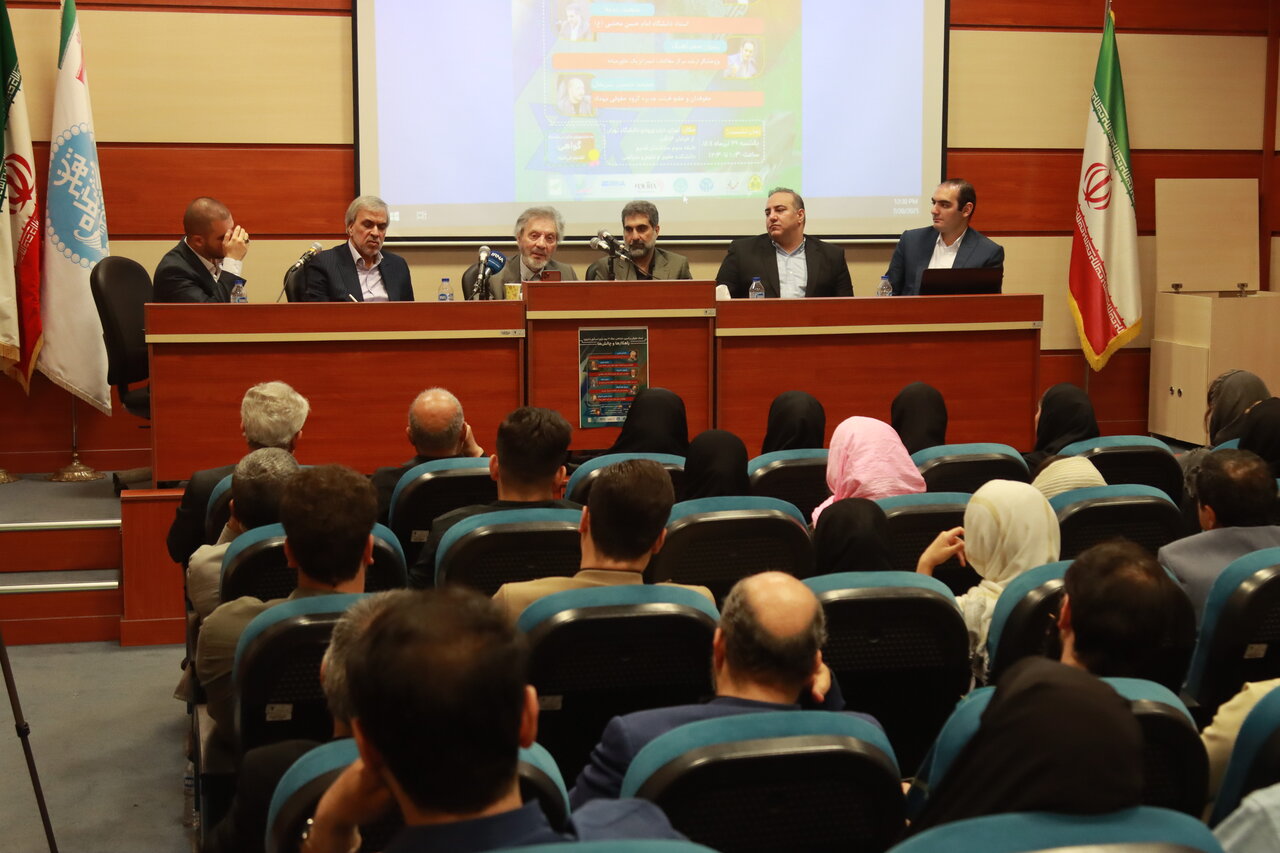فعال کردن پتانسیل اپوزیسیون در داخل و از بین بردن انسجام ملی در دستور کار اسرائیل است