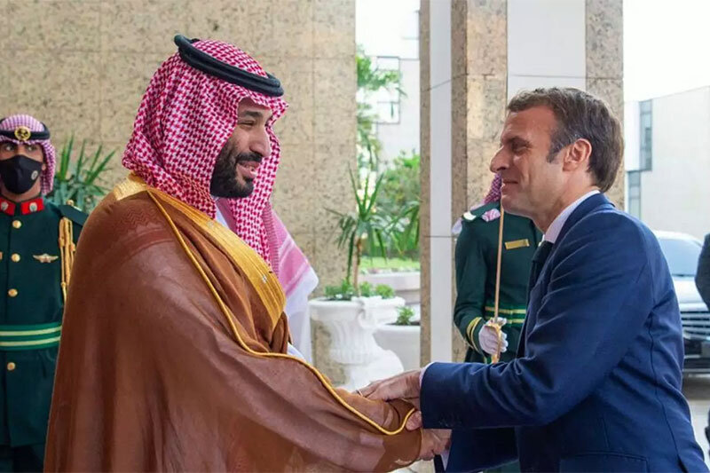 بن سلمان درباره وضعیت منطقه با مکرون گفتگو کرد