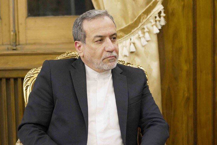 عراقچی به باکو می رود