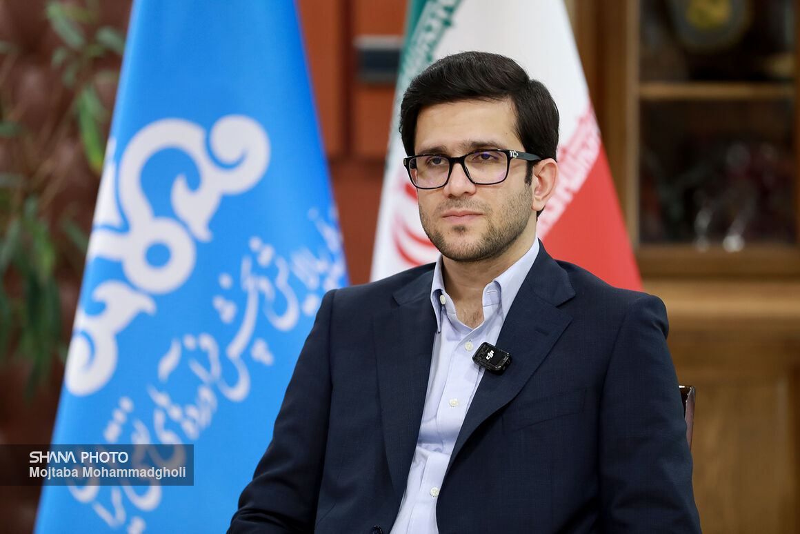 تسریع در تکمیل طرحهای توسعه پالایشگاه اصفهان