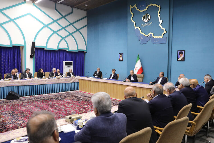 تسریع در رفع موانع طرحهای جمعآوری گازهای مشعل