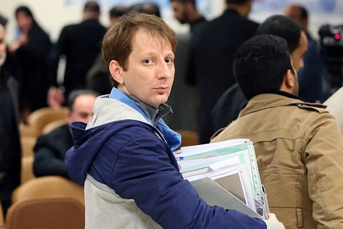 پشت صحنه ادعاهای بابک زنجانی ؛ گمرک و بانک مرکزی پاسخ دادند