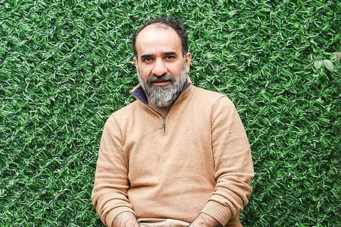 پرواز رضا امیرخانی بدون مجوز بوده است + جزئیات