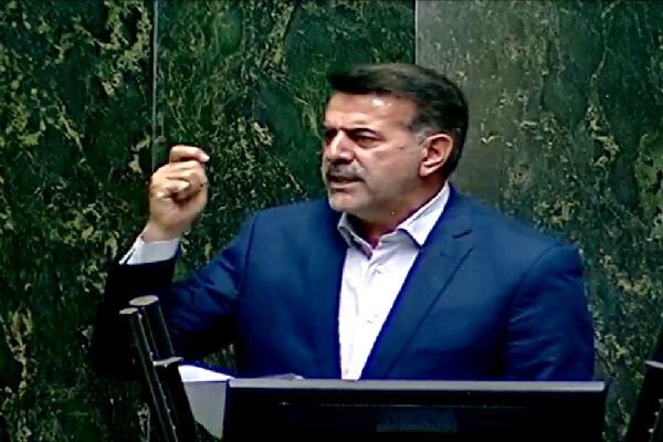 ایران نصف میانگین جهانی برای فرهنگ هزینه میکند