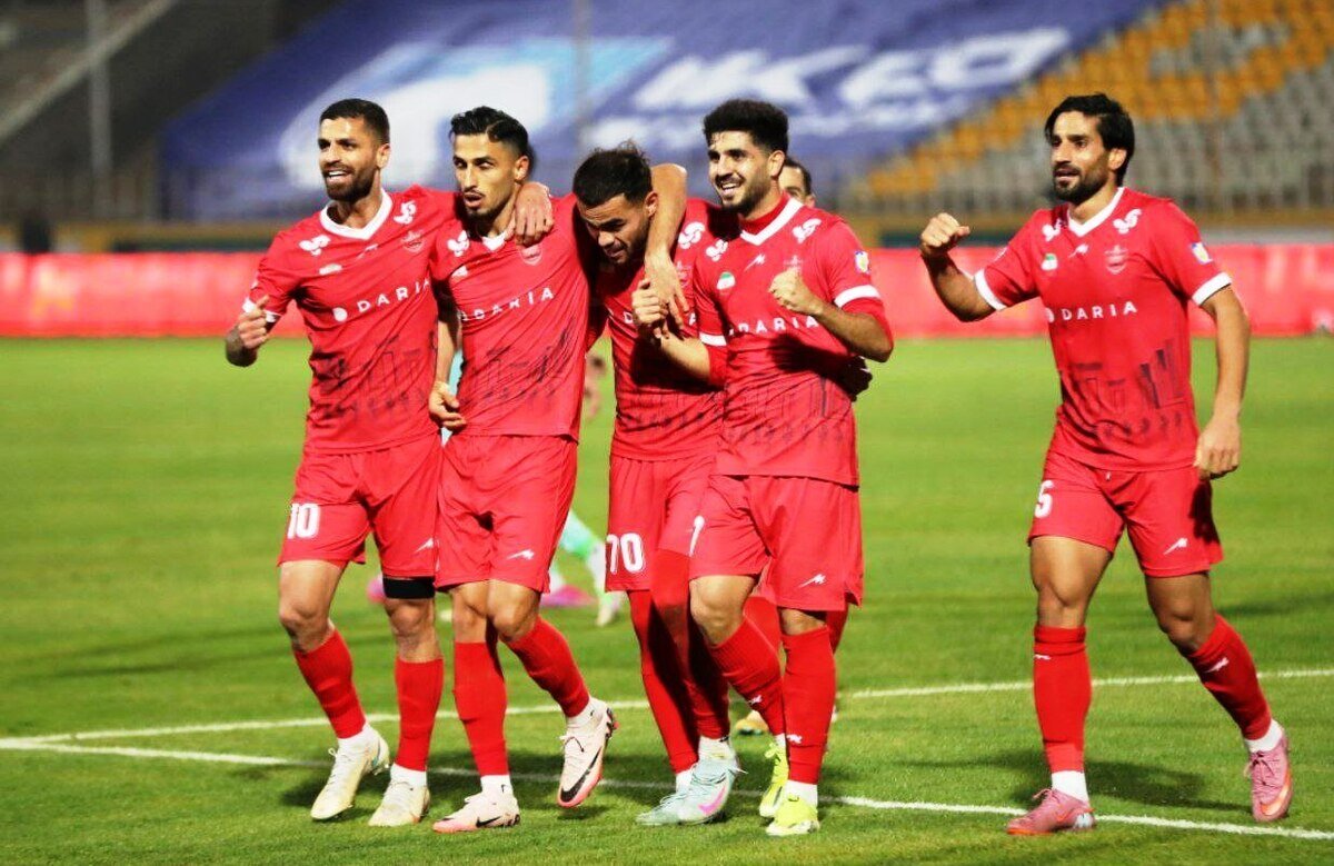 ۳ پرسپولیسی در آستانه محرومیت