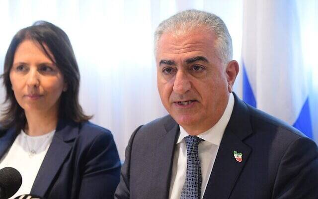 مهدی خلجی، رضا پهلوی را به آتش کشید!