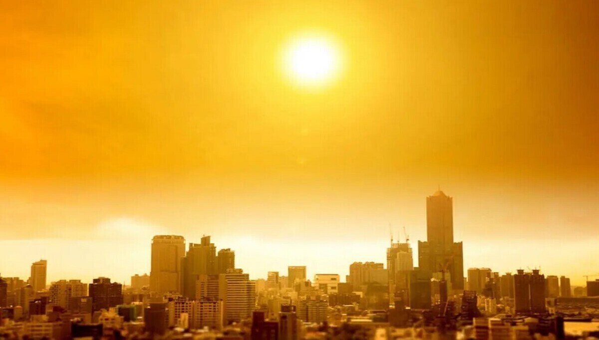 کدام ساعتها تابش خورشید بیخطر است؟