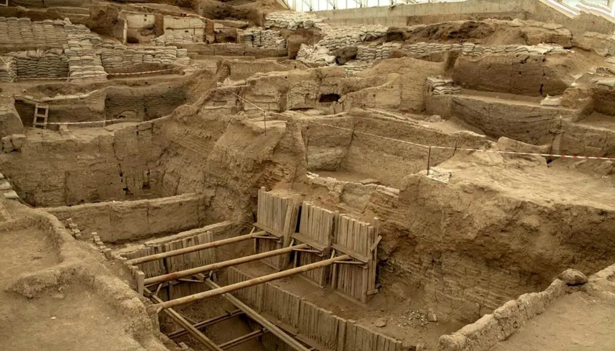 این شهر ۹ هزار ساله کوچه و خیابان نداشت + عکس